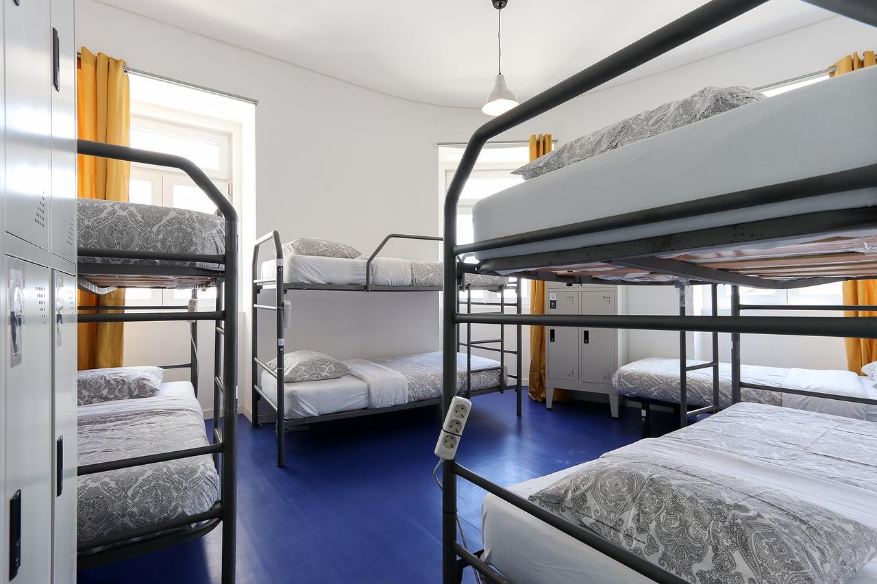 Kab+1 Hostel Lisbon Luaran gambar